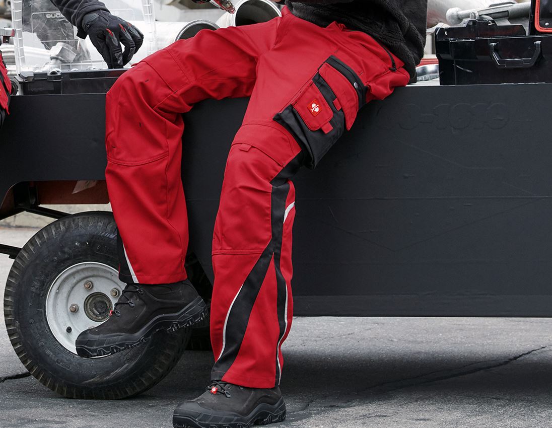 Instalatorow / Hydraulik / Blacharz: Spodnie do pasa e.s.motion zimowe + czerwony/czarny