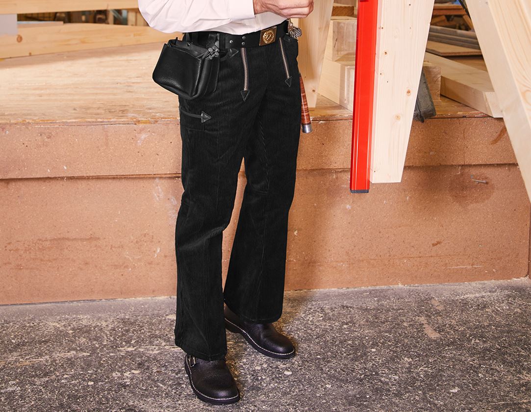 Spodnie robocze: e.s. Spodnie rzemieśl.z gr.sztr., z rozsz.nog.65cm + czarny